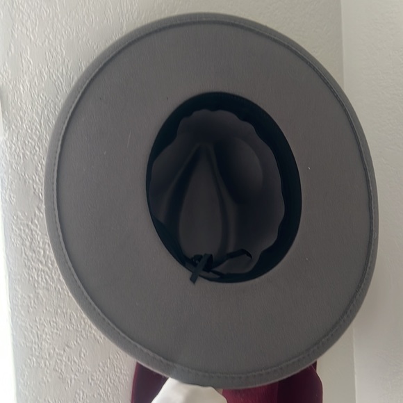 Grey Rancher Hat with Leather Buckle Detail - Picture 3 of 4